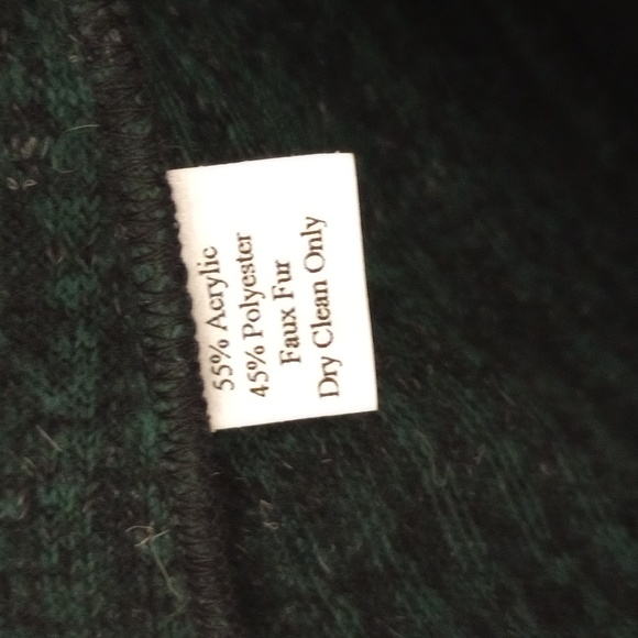 Faux Fur Lee Andersen coat - Picture 4 of 7